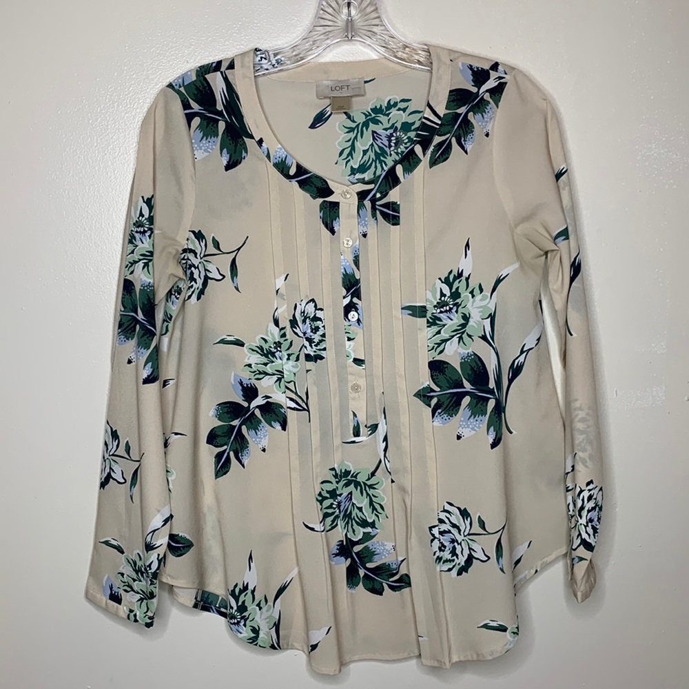 LOFT Petites Outlet Blouse Cream & Green Floral Scoop Neck Pintuck Pleats XSP